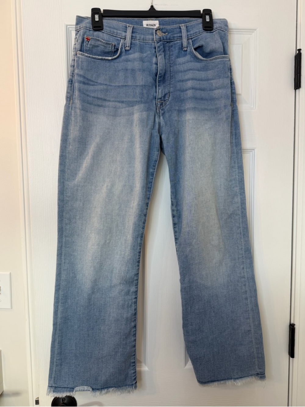 Hudson Jeans Women’s Light Blue Straight Leg Jeans